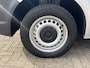 Volkswagen Transporter 2.0 TSI L2H1 Benzine / CNG Dubbele Schuifdeur Airco Cruise controle Bpm vrij Trekhaak Klep achter Omvormer Kastinrichting Standkachel Euro 6 Benzine Ideaal voor ombouw naar Camper !!