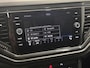 Volkswagen T-Roc 1.5 TSI 150 pk DSG Sport Business R / Pano / 19 inch / Navi / R-Line / Bluetooth