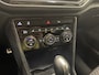 Volkswagen T-Roc 1.5 TSI 150 pk DSG Sport Business R / Pano / 19 inch / Navi / R-Line / Bluetooth