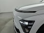 Hyundai Kona Electric Pure Edition 64.8 kWh | Stoelverwarming | Stuurverwarming | Parkeersensoren voor en achter |