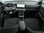 Hyundai Kona Electric Pure Edition 64.8 kWh | Stoelverwarming | Stuurverwarming | Parkeersensoren voor en achter |