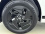 Hyundai Kona Electric Pure Edition 64.8 kWh | Stoelverwarming | Stuurverwarming | Parkeersensoren voor en achter |