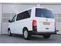 Volkswagen Transporter Kombi 2.0 TDI 110pk L1H1 | Airco | Bluetooth Telefoonvoorbereiding | 9 Zitplaatsen Op Kenteken | Ideaal Voor Camperombouw
