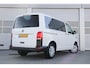 Volkswagen Transporter Kombi 2.0 TDI 110pk L1H1 | Airco | Bluetooth Telefoonvoorbereiding | 9 Zitplaatsen Op Kenteken | Ideaal Voor Camperombouw