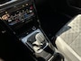 Volkswagen T-Roc 1.5 TSI R-Line Business+ / App connect / Parkeersensoren V+A / Afneembare trekhaak / Lichtmetaal 18 inch / **