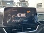 Volkswagen T-Roc 1.5 TSI R-Line Business+ / App connect / Parkeersensoren V+A / Afneembare trekhaak / Lichtmetaal 18 inch / **