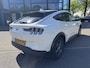 Ford Mustang Mach-E Extended RWD 98 kWh 94% SOH | DEALER ONDERHOUDEN | LEDER | ELEKTRISCHE ACHTERKLEP| BANG & OLUFSEN AUDIO| STOEL + STUURVERWARMING| 360 CAMERA|