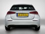 Mercedes-Benz A-klasse 160 Style | Handgeschakeld | Led verlichting | Achteruitrij camera | Cruise control | Inclusief 24 maanden MB Certified garantie voor Europa.