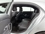 Mercedes-Benz A-klasse 160 Style | Handgeschakeld | Led verlichting | Achteruitrij camera | Cruise control | Inclusief 24 maanden MB Certified garantie voor Europa.