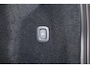 Volvo XC60 T8 Recharge AWD Plus Black Edition - Panorama/schuifdak - IntelliSafe Assist & Surround - 360º Camera - Harman/Kardon audio - Adaptieve LED koplampen - Verwarmde voorstoelen, stuur & achterbank - Parkeersensoren voor & achter - Elektr. bedienb. voorstoelen met geheugen - Head up display - Draadloze tel. lader - Extra getint glas - Inklapbare trekhaak - 21' LMV