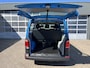 Volkswagen Transporter Kombi 2.0 TDI L2H1 Airco Cruise control Parkeersensoren achter EURO 6 ! Ideaal voor camperombouw! 9-persoons op kenteken. Marge Groeps vervoer Taxi Combi Tourer Passenger