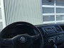 Volkswagen Transporter Kombi 2.0 TDI L2H1 Airco Cruise control Parkeersensoren achter EURO 6 ! Ideaal voor camperombouw! 9-persoons op kenteken. Marge Groeps vervoer Taxi Combi Tourer Passenger