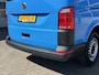 Volkswagen Transporter Kombi 2.0 TDI L2H1 Airco Cruise control Parkeersensoren achter EURO 6 ! Ideaal voor camperombouw! 9-persoons op kenteken. Marge Groeps vervoer Taxi Combi Tourer Passenger
