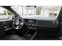 Mercedes-Benz B-klasse 180 Luxury Line | Trekhaak | Panoramadak | Widescreen | Stoelverwarming | Achteruitrijcamera |