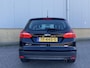 Ford Focus Titanium 1.5 Ecoboost 150 pk Navigatie groot scherm - Active Park Assist - Xenon verlichting - Elektrische trekhaak geremd 1500 kg