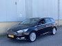 Ford Focus Titanium 1.5 Ecoboost 150 pk Navigatie groot scherm - Active Park Assist - Xenon verlichting - Elektrische trekhaak geremd 1500 kg