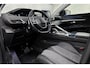 Peugeot 5008 1.2 PureTech | Camera | Trekhaak | Half lederen bekleding | Apple Carplay