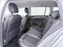 Volkswagen Golf Variant 1.0 TSI Comfortline Business | Leder | Trekhaak | Navigatie | Camera | Stoelverwarming |