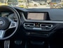 BMW 1-Serie 118i AUT7 M-SPORT EXECUTIVE LEDER NAVI CAMERA DIGI-DASH APLLE-CARPLAY LED LMV PDC