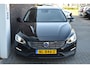 Volvo V60 2.0 T4 190PK ECC LMV XENON NAVI CRUISE