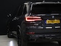 BMW X5 xDrive45e High Executive [SCHUIFKANTELDAK, APPLE CARPLAY, HEAD-UP, LUCHTVERING, MEMORY SEATS, 360 CAMERA, STOELVERWARMING, DRAADLOOS LADEN, VERWARMDE/GEKOELDE BEKERHOUDERS, ADAPTIVE CRUISE, NIEUWSTAAT]