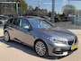 BMW 1-Serie 118i High Executive Edition PANORAMADAK | NAVIGATIE | STOELVERWARMING | CAMERA | LEDER SPORT INTERIEUR | ACHTERUIT RIJ CAMERA | PARKEERSENSOREN | AIRCO/ECC | CRUISECONTROL | LED | AFNEEMBARE TREKHAAK |