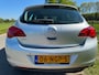 Opel Astra 1.6 Edition top onderhouden|navigatie