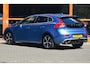 Volvo V40 T3 Polar+ Sport R-Design | Panoramadak | Harman Kardon | Camera | Trekhaak | Stoelverwarming | Perfect Onderhoud |