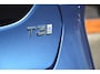 Volvo V40 T3 Polar+ Sport R-Design | Panoramadak | Harman Kardon | Camera | Trekhaak | Stoelverwarming | Perfect Onderhoud |