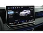 Volkswagen Tiguan 1.5 eHybrid 204pk R-Line Edition Black Style Oryxwit Trekhaak 360Camera Leder Memory Stoel + Stuurverwarming Keyless Navigatie