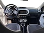Renault Twingo 1.0 SCe Collection NAVI AIRCO CAMERA CRUISE CONTROLE PARKEERSENSOREN ANDROID AUTO CENTRAAL VERGRENDELING 12 MAANDEN GARANTIE ZEER MOOIE AUTO