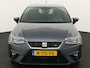 SEAT Ibiza 1.0 TSI FR Business Intense Plus Apple Carplay/Android Auto, Draadloze telefoonlader, Elektrisch glazen panorama-dak, Parkeersensor voor en achter, Virtual cockpit, Voorstoelen verwarmd, Cruise control Deze SEAT Ibiza 1.0 TSI FR Business Intense Plus uit 2021 is een sportieve en complete hatchback die comfort en rijplezier perfect combineert. Dankzij de automatische transmissie rijd je moei