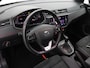 SEAT Ibiza 1.0 TSI FR Business Intense Plus Apple Carplay/Android Auto, Draadloze telefoonlader, Elektrisch glazen panorama-dak, Parkeersensor voor en achter, Virtual cockpit, Voorstoelen verwarmd, Cruise control Deze SEAT Ibiza 1.0 TSI FR Business Intense Plus uit 2021 is een sportieve en complete hatchback die comfort en rijplezier perfect combineert. Dankzij de automatische transmissie rijd je moei