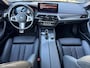 BMW 5-Serie Touring 530e|Pano|Trekhaak|M-Sport|Laser|BTW|HUD