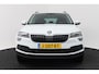 Skoda Karoq 1.5 TSI ACT Style (TREKHAAK, CAMERA, NAVIGATIE CARPLAY, CRUISE CONTROL, PARKEERSENSOREN)