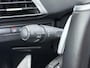 Peugeot 3008 1.6 HYbrid 225 GT Pack Business VAN: 27.900,- VOOR: 24.877,- UW WKVOORDEEL: 3.023,- | BOMVOL!! | PANO | ELEK. ACHTERKLEP | STOELVERWARMING | APPLECARPLAY | RIJKLAAR MET 12 MND BOVAG GARANTIE | ACHTERUITRIJ CAMERA | ADAP. CRUISE | DODE HOEK |