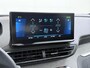 Peugeot 3008 1.6 HYbrid 225 GT Pack Business VAN: 27.900,- VOOR: 24.877,- UW WKVOORDEEL: 3.023,- | BOMVOL!! | PANO | ELEK. ACHTERKLEP | STOELVERWARMING | APPLECARPLAY | RIJKLAAR MET 12 MND BOVAG GARANTIE | ACHTERUITRIJ CAMERA | ADAP. CRUISE | DODE HOEK |