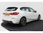 BMW 1-Serie 118i Executive Edition (SFEERVERLICHTING, NAVIGATIE, CRUISE CONTROL, PARKEERSENSOREN, DEALER ONDERHOUDEN)