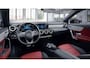 Mercedes-Benz CLA 180 AMG Line | Night | Panoramadak | Lederen bekleding | Widescreen | Sfeerverlichting | Stoelverwarming |