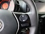 Toyota Aygo 1.0 VVT-i x-play | Airco | Achteruitrijcamera | Lichtmetalen velgen |