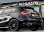 Mercedes-Benz A-klasse 180 Premium Plus AMG Line met Panorama dak !!! Bomvol !!! Sfeerverlichting !!!