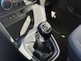 Hyundai i10 1.0i i-Motion Go! 2016 / Schuif Kantel Dak / Trekhaak / Navigatie / Elektrische Ramen V+A / Cruise / LM Velgen /