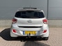 Hyundai i10 1.0i i-Motion Go! 2016 / Schuif Kantel Dak / Trekhaak / Navigatie / Elektrische Ramen V+A / Cruise / LM Velgen /