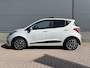 Hyundai i10 1.0i i-Motion Go! 2016 / Schuif Kantel Dak / Trekhaak / Navigatie / Elektrische Ramen V+A / Cruise / LM Velgen /
