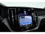 Volvo XC60 2.0 T8 Plug-in hybrid AWD Plus Dark | Sportstoelen | Blis | Trekhaak | ACC | H&K Audio | ACC | Pano | stoelverwarming|