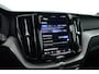 Volvo XC60 2.0 T8 Plug-in hybrid AWD Plus Dark | Sportstoelen | Blis | Trekhaak | ACC | H&K Audio | ACC | Pano | stoelverwarming|