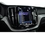 Volvo XC60 2.0 T8 Plug-in hybrid AWD Plus Dark | Sportstoelen | Blis | Trekhaak | ACC | H&K Audio | ACC | Pano | stoelverwarming|