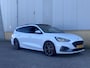 Ford Focus 2.3 EcoBoost ST-3 Performance 280 pk Performance Pack - Recaro Sportstoelen - Panoramadak - Adaptieve LED verlichting Trekhaak