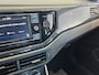 Volkswagen Polo 1.0 TSI Life | Virtual Cockpit | Airco | DAB | Navigatie via Apple Carplay of Android Auto | Cruise Control | Elektrische Ramen Voor en Achter | Middenarmsteun Voor |