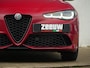 Alfa Romeo Giulia 2.0 Turbo 280 PK Competizione Q4 AWD | Harman | Veloce | 19"